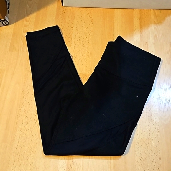 AERIE black leggings mid rise stretch pull on preppy classic size medium - Picture 9 of 9